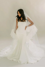 Load image into Gallery viewer, Alice + Mae "Hughes Veil"