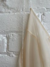 Load image into Gallery viewer, Flora "Anouck"