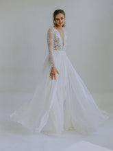 Load image into Gallery viewer, Leanne Marshall "Angeline"