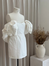 Load image into Gallery viewer, Sarah Seven &quot;Priscilla Mini&quot;
