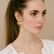 Load image into Gallery viewer, Maison Sabben &quot;Mirabelle&quot; Earring
